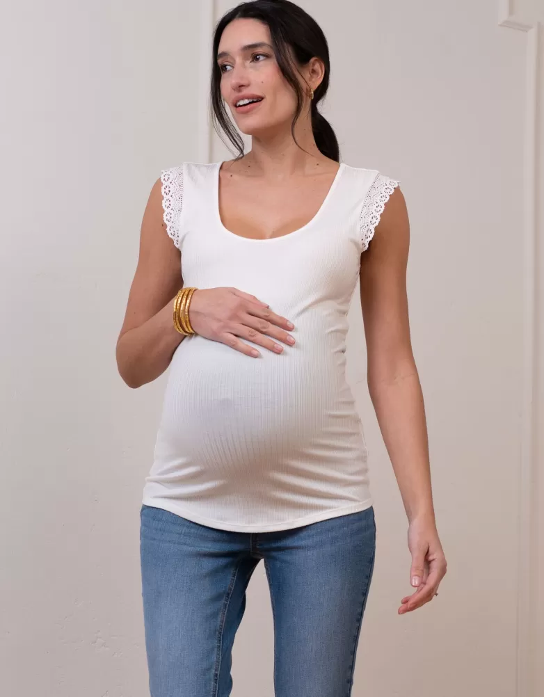 Seraphine Geripptes Rüschen-Tank-Top mit tiefem Rundhalsausschnitt |