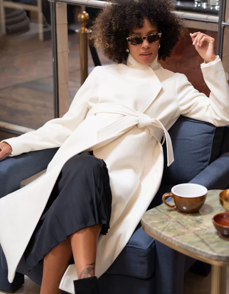 Seraphine Umstandsmantel aus Wollgemisch in Wickeloptik, Creme |